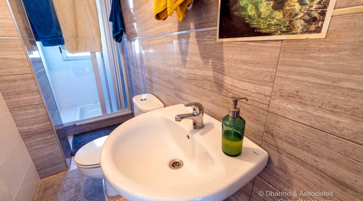 ORG 33: Three Bedroom Top Floor Apartment